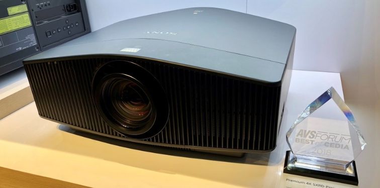 Sony VPL-VW870ES Review – 4K Home Cinema Projector